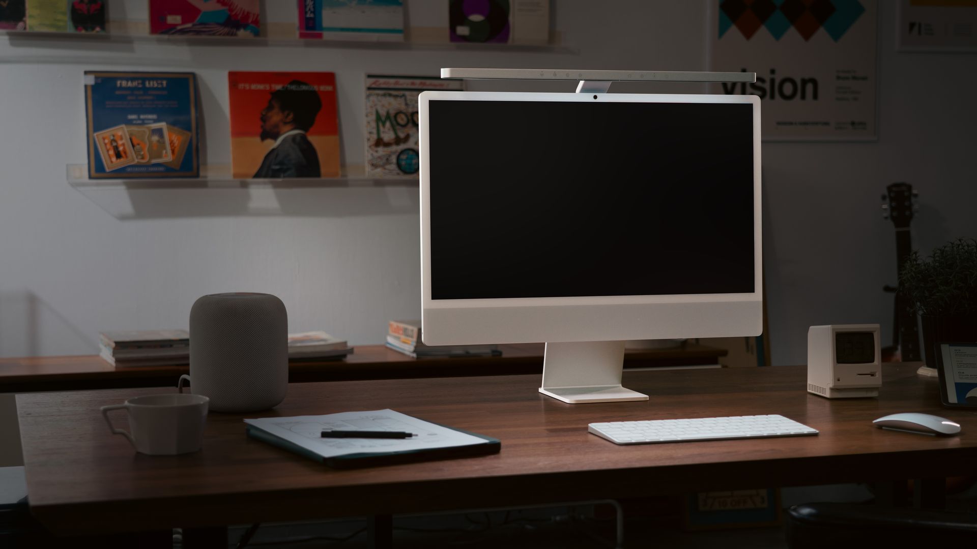 BenQ iScreenBar: the First Monitor Light Bar Built for iMac