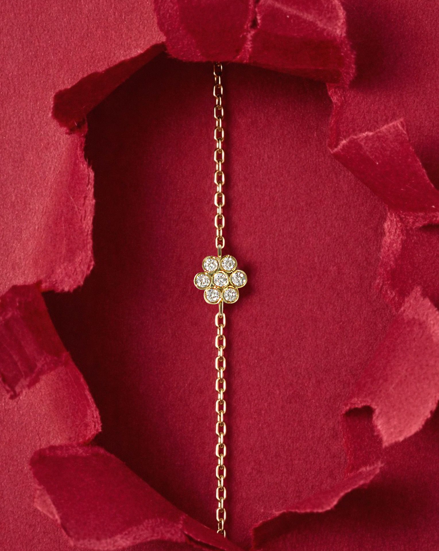 Diamond Flower Chain Bracelet 18K Gold