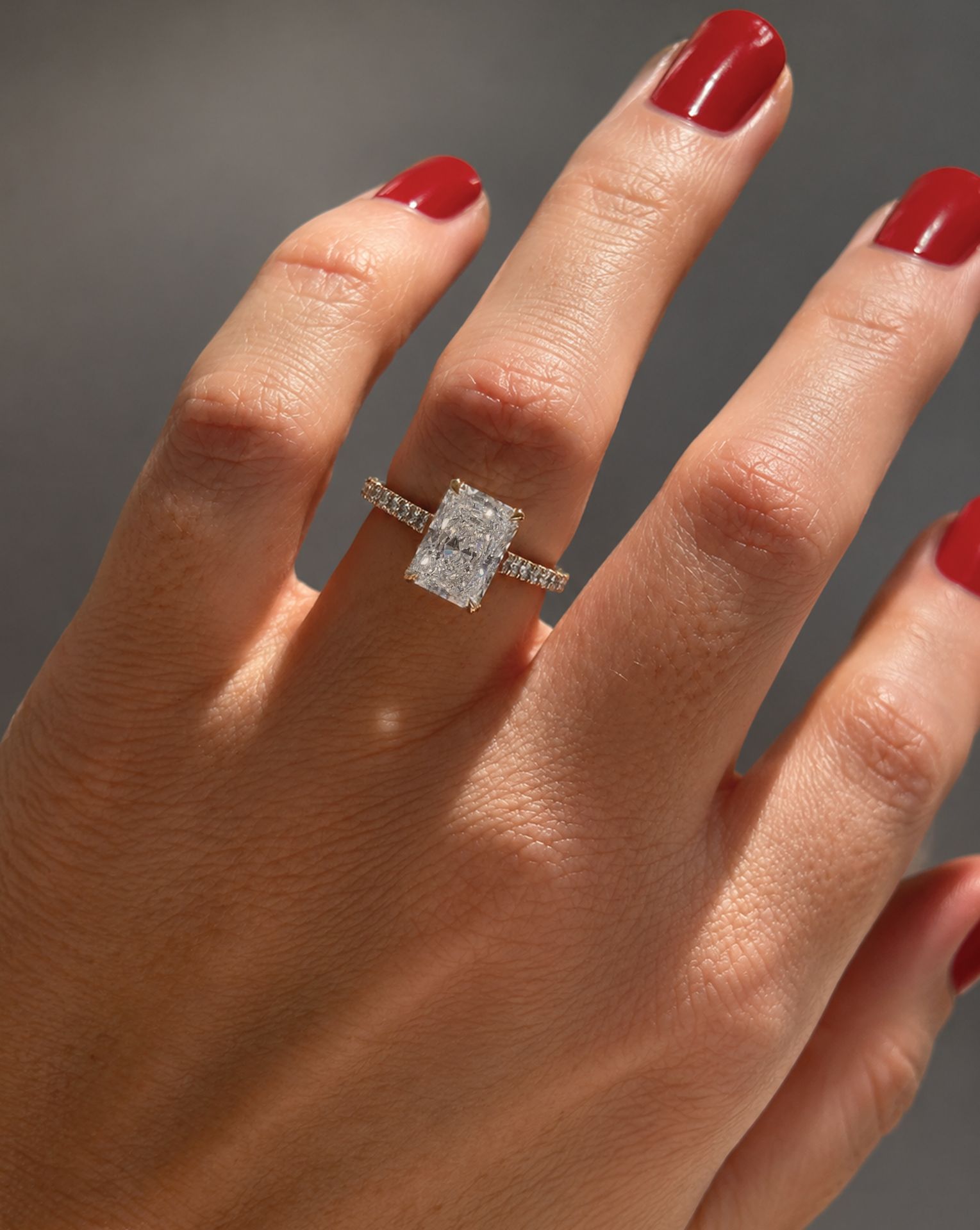 Radiant Cut Diamond Ring with Pavé Band 18ct Gold